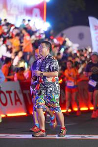 BIB: 
                            <button type="button" onclick="openModal(23742572)" class="btn btn-primary btn-sm float-right btn-popup" data-toggle="modal" data-target=".modal-high-quality">
                        <i class="fas fa-shopping-cart"></i> Add to Cart
                    </button>
                                            <button type="button" onclick="isThisMe(23742572, true)" class="btn btn-success btn-sm float-right btn-popup btn-isme hidden" data-toggle="tooltip" data-placement="bottom" title="นี่คือรูปของคุณใช่ไหม คลิกที่นี่เพื่อเอาเข้าอัลบั้ม">
                        <i class="fas fa-plus"></i> Add to album
                    </button>
                    <button type="button" onclick="isThisMe(23742572, false)" class="btn btn-warning btn-sm float-right btn-popup btn-isnotme hidden">
                        <i class="fas fa-ban"></i> Remove from album
                    </button>